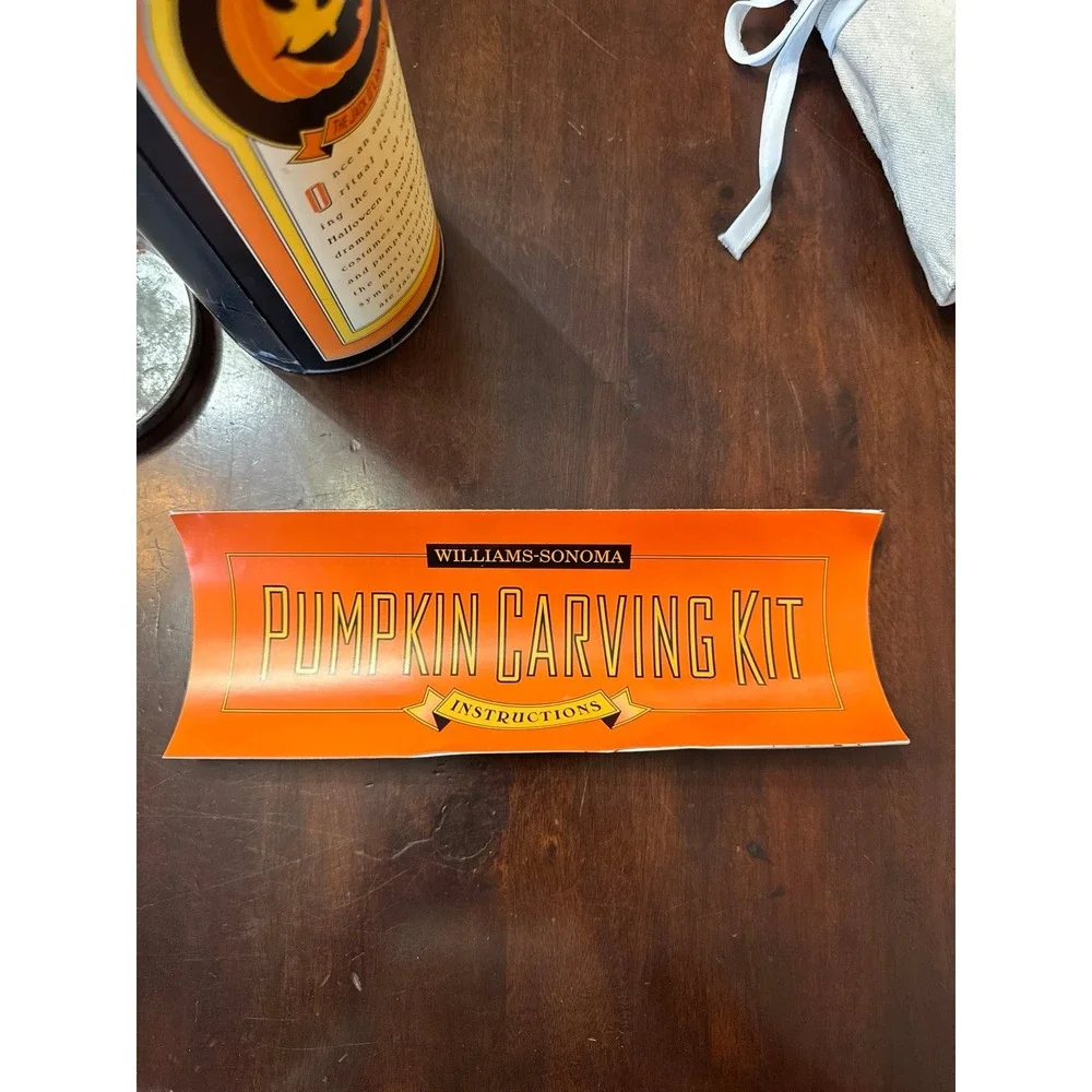 Williams-Sonoma Halloween pumpkin carving kit jack-o'-lantern tools‎ templates
